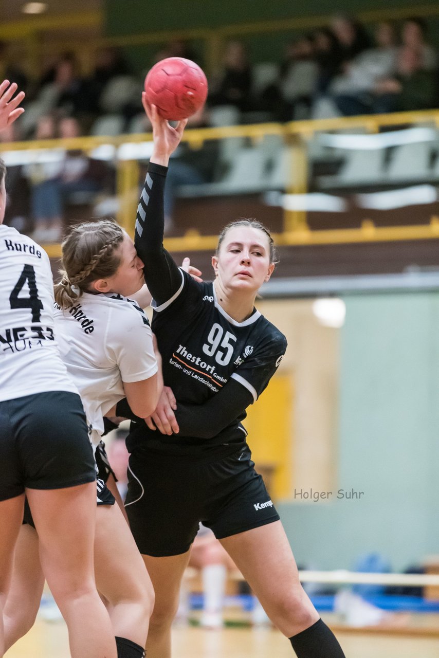 Bild 97 - A-Juniorinnen SVHU - HSG Eider Harde : Ergebnis: 36:28